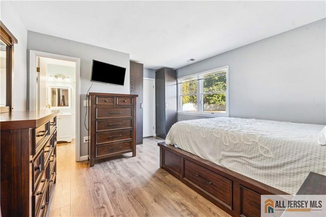 4 Barkley Ct, House other with 4 bedrooms, 3 bathrooms and null parking in MONMOUTH JUNCTION NJ | Image 25