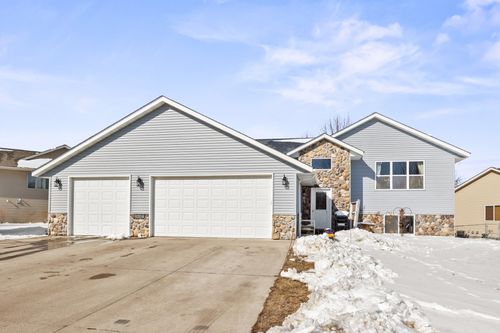1204 Prairie Ridge Ln, Lester Prairie, MN, 55354-2001 | Card Image