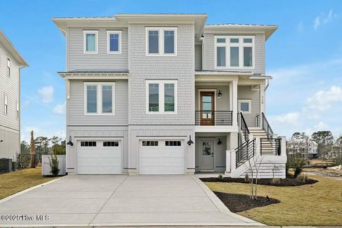 61-1637 Riverview Ter, Wilmington, NC, 28401-6586 | Card Image