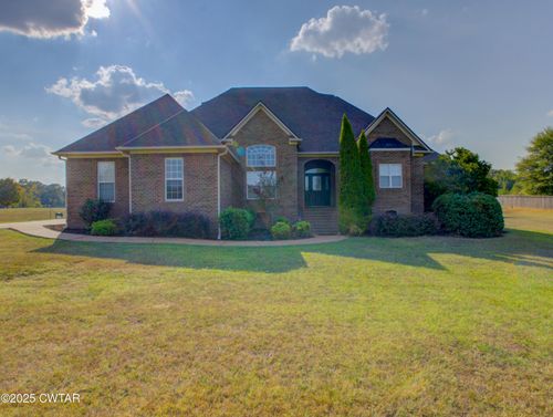 135 Fox Run Cv, Henderson, TN, 38340-2815 | Card Image