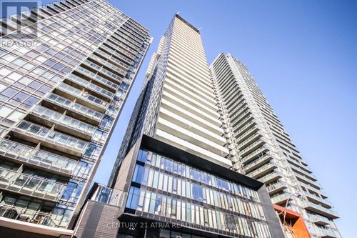 2310-28 Wellesley St E, Toronto, ON, M4Y0C4 | Card Image