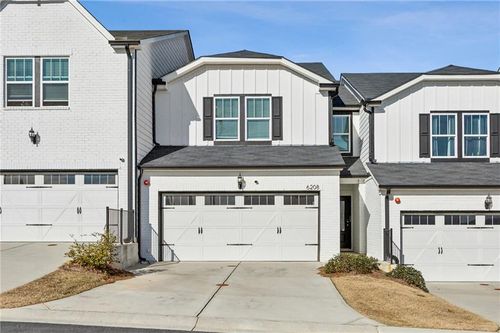 6208 Pipevine Ln, Smyrna, GA, 30126-2602 | Card Image