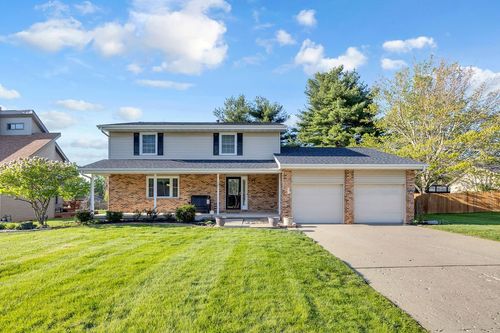 650 Country Manor Drive, Decatur, IL, 62521 | Card Image