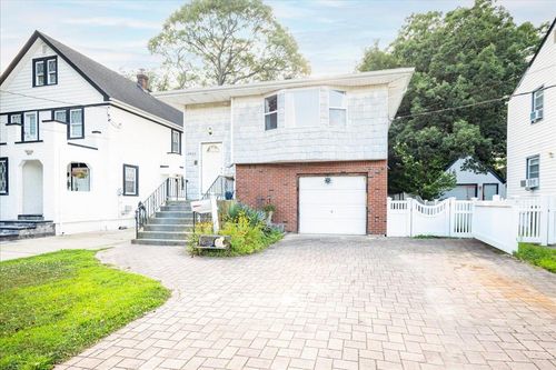 2600 Southard Ave, Oceanside, NY, 11572-1529 | Card Image