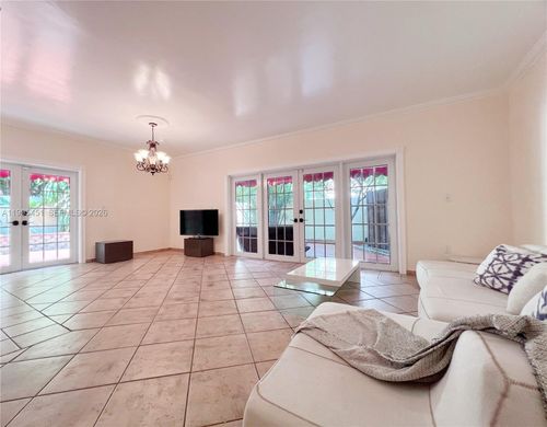 6-1890 Brickell Ave, Miami, FL, 33129-1625 | Card Image