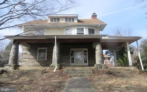 22 S Linden Ave, UPPER DARBY, PA, 19082-2604 | Card Image
