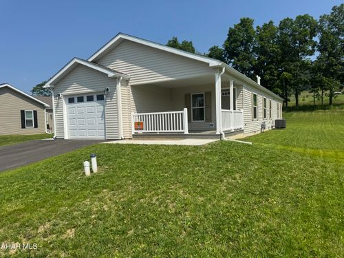 1246 Oak Terrace Dr, Martinsburg, PA, 16662-8511 | Card Image