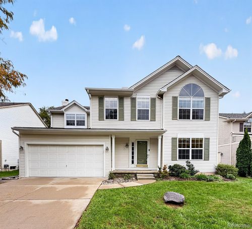 47258 Scarlet Dr N, Novi, MI, 48374-3449 | Card Image