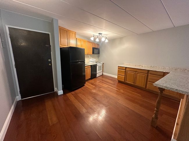 UNIT-102 - 147 Turner Rd, Condo with 1 bedrooms, 1 bathrooms and 1 parking in Holliston MA | Image 5