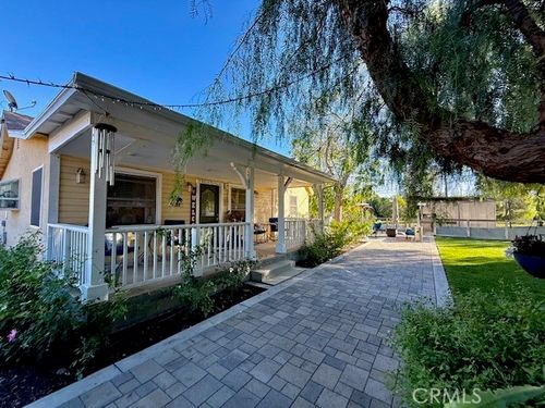 30076 Bouquet Canyon Rd, Santa Clarita, CA, 91390-1138 | Card Image