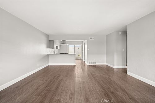 8038 Worthy Dr, Westminster, CA, 92683-7147 | Card Image