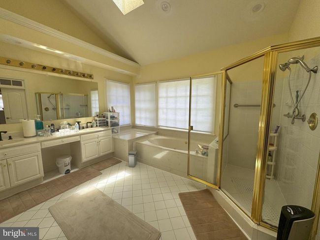 15566 Smithfield Pl, House other with 5 bedrooms, 5 bathrooms and null parking in Centreville VA | Image 17