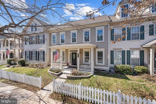 20367 Bowfonds St, ASHBURN, VA, 20147-7405 | Card Image