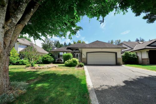 16524 84a Ave, Surrey, BC, V4N3H2 | Card Image