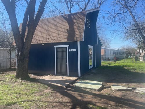 511 Denver St, Alvord, TX, 76225-5077 | Card Image