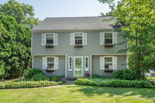 224 S Main St, West Hartford, CT, 06107-3400 | Card Image