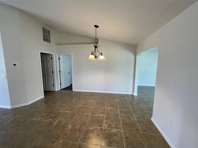 Dining area | Image 9