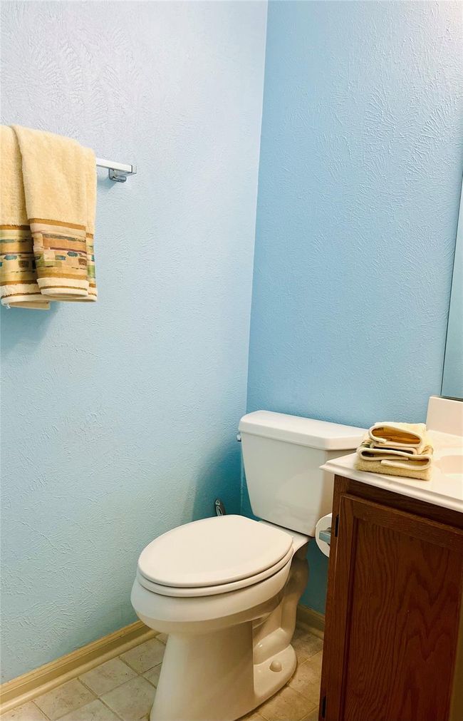 HALF BATH 1ST FLOOR | Image 41