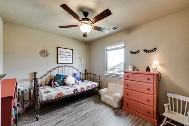 906 Chaparral Trl, Home with 3 bedrooms, 3 bathrooms and null parking in Midlothian TX | Image 25