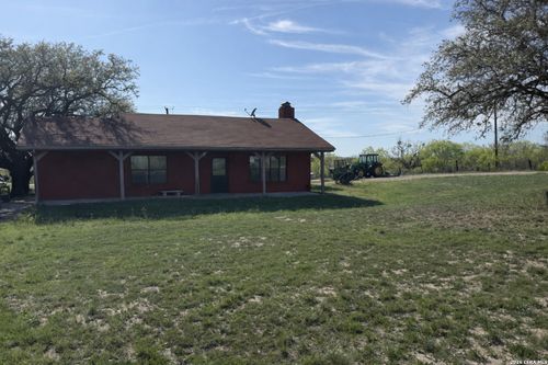 1155 Jones Rd, Kingsbury, TX, 78638-1970 | Card Image