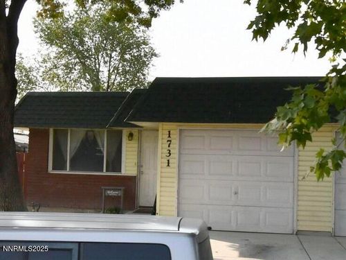 1731 Gault Way, Sparks, NV, 89431-1825 | Card Image