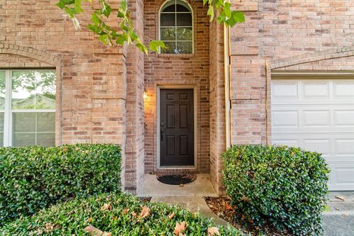 5021 Wild Oats Dr, Fort Worth, TX, 76179-8129 | Card Image