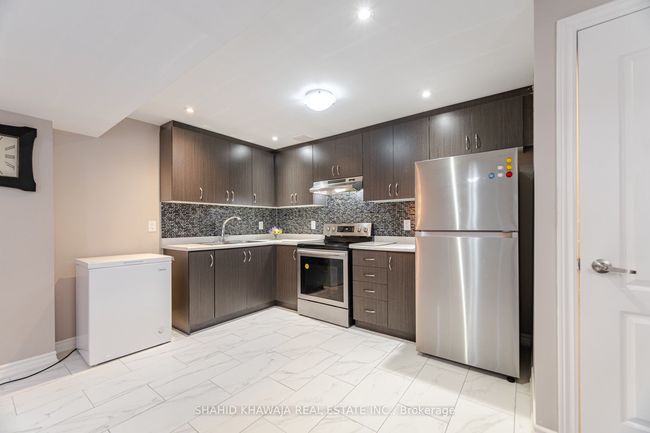 458 Pozbou Cres, House other with 6 bedrooms, 4 bathrooms and 2 parking in Milton ON | Image 39