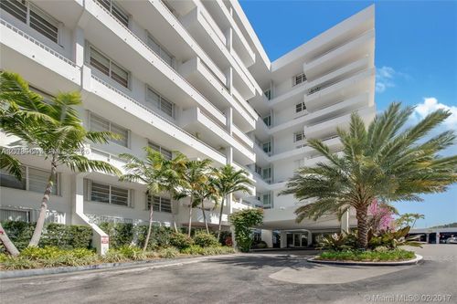 113-199 Ocean Lane Dr, Key Biscayne, FL, 33149-1424 | Card Image