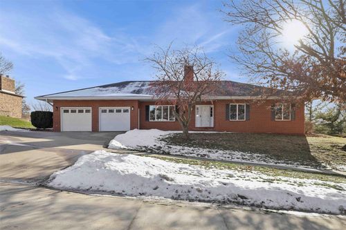 1019 Scott Felton Rd, Indianola, IA, 50125-1038 | Card Image