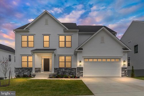 423 Meadow Creek Dr, BOWIE, MD, 20716-3584 | Card Image