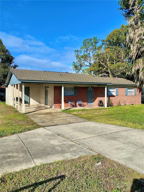 1001 N Park Rd, PLANT CITY, FL, 33563-3960 | Card Image