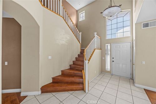 747 Ochee Cir, Corona, CA, 92879-8571 | Card Image