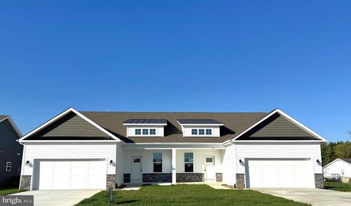 P2 Barrier Reef Drive, MARTINSBURG, WV, 25403 | Card Image