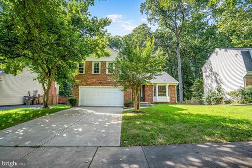 1413 Fallswood Dr, POTOMAC, MD, 20854-5504 | Card Image