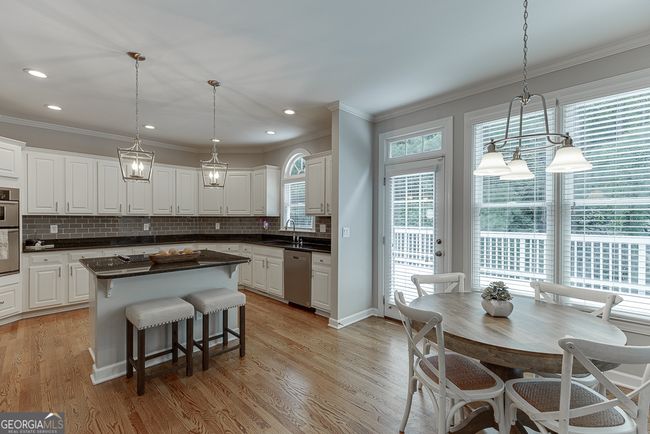 3313 Glen Devon Ln, House other with 5 bedrooms, 4 bathrooms and 2 parking in Berkeley Lake GA | Image 18