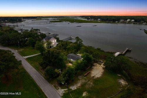 1270 Riverview Dr Sw, Shallotte, NC, 28470-5675 | Card Image