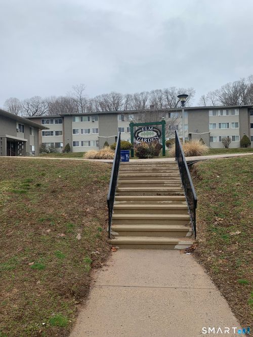 303-303 S Elm St, Wallingford, CT, 06492-4818 | Card Image