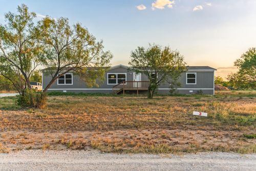 135 Frio Estates Dr, Moore, TX, 78057-2251 | Card Image