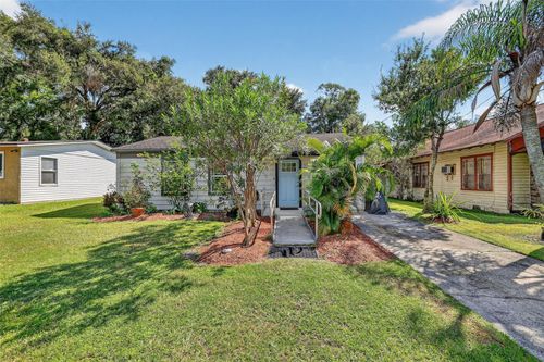 410 Bassedena Cir S, LAKELAND, FL, 33805-2807 | Card Image