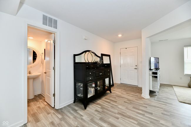6883 Honeysuckle Way, House other with 4 bedrooms, 3 bathrooms and null parking in Pendleton IN | Image 13