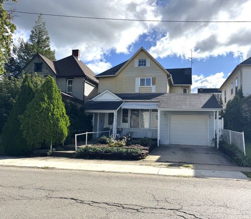 221 S Oakland Ave., Sharon, PA, 16146 | Card Image