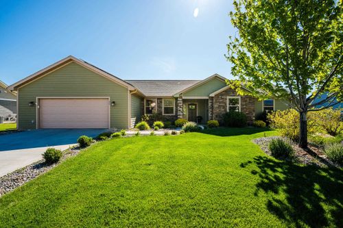 27 Club House Dr, Sheridan, WY, 82801-9001 | Card Image