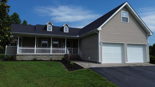 158 Muzzle Loader Club Rd, Corbin, KY, 40701-8455 | Card Image