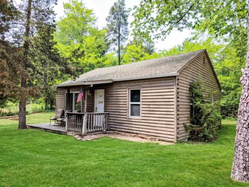 1087 E Hiawatha Drive, Lake Delton, WI, 53965-0000 | Card Image