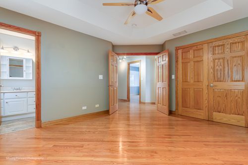 4607 Arthur Ave, Brookfield, IL, 60513-2323 | Card Image