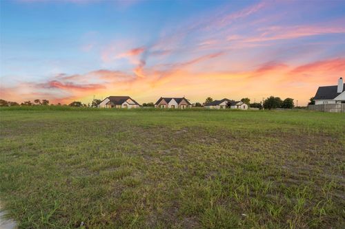 143 Cat Tail Ct, Robinson, TX, 76706-4290 | Card Image