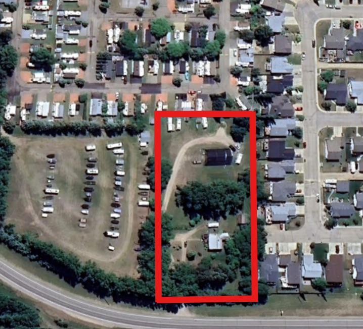 Land in Sylvan Lake