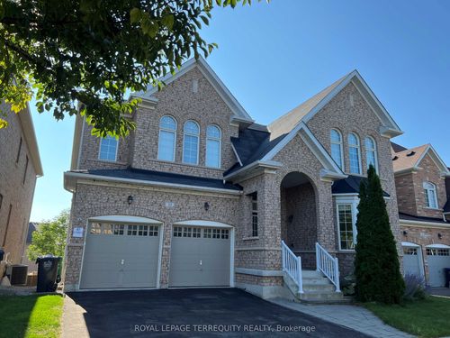 32 Mistyglen Cres, Brampton, ON, L6Y0X2 | Card Image