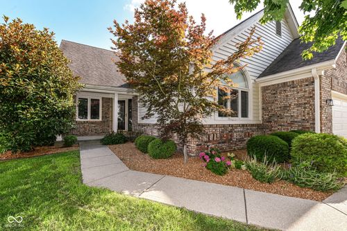7279 River Glen Dr, Fishers, IN, 46038-2747 | Card Image