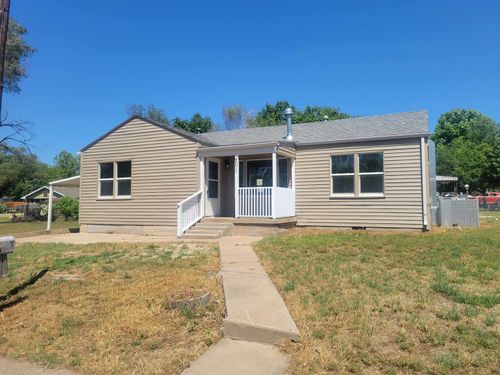 201 N Cherry St, Wellington, KS, 67152-2925 | Card Image